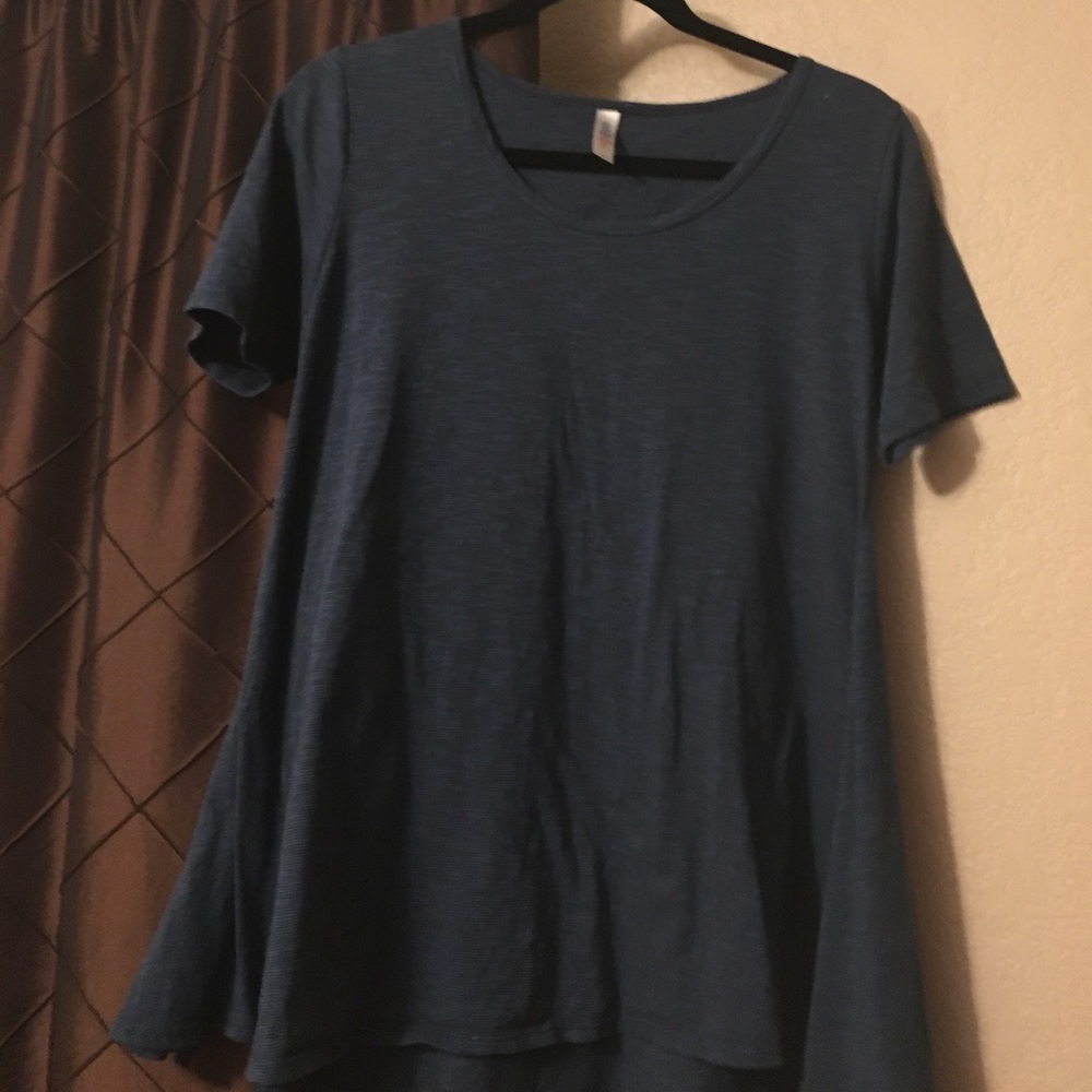 Lularoe perfect T