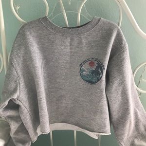 ♡ crop sweater brandy melville ♡