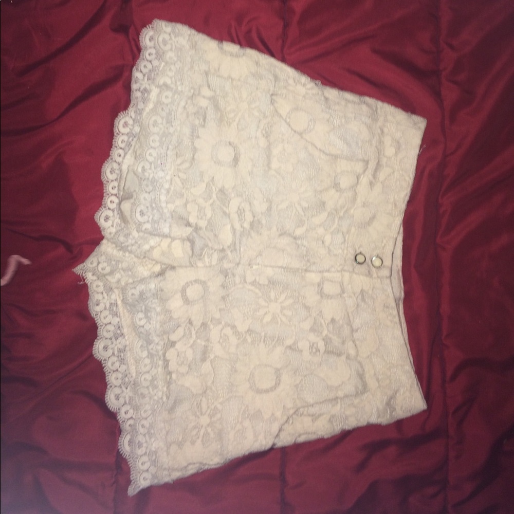 Floral lace shorts