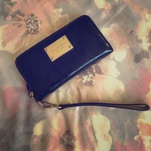 MICHAEL KORS wristlet wallet