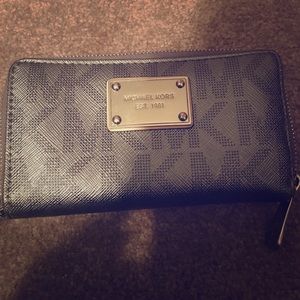 MK wristlet
