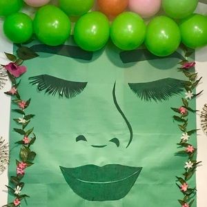 Meet your Posher, Kara