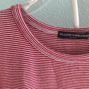♡ brandy melville crop top ♡