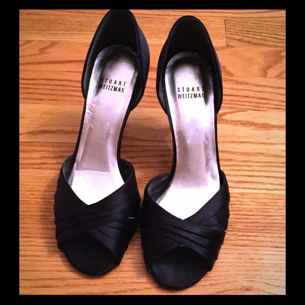 Stuart weitzman navy peep toe pump