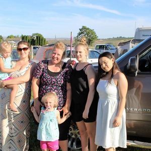 Meet your Posher, Marilyn