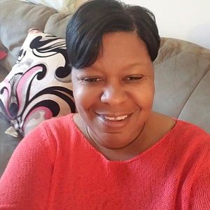 Meet your Posher, Carolyn