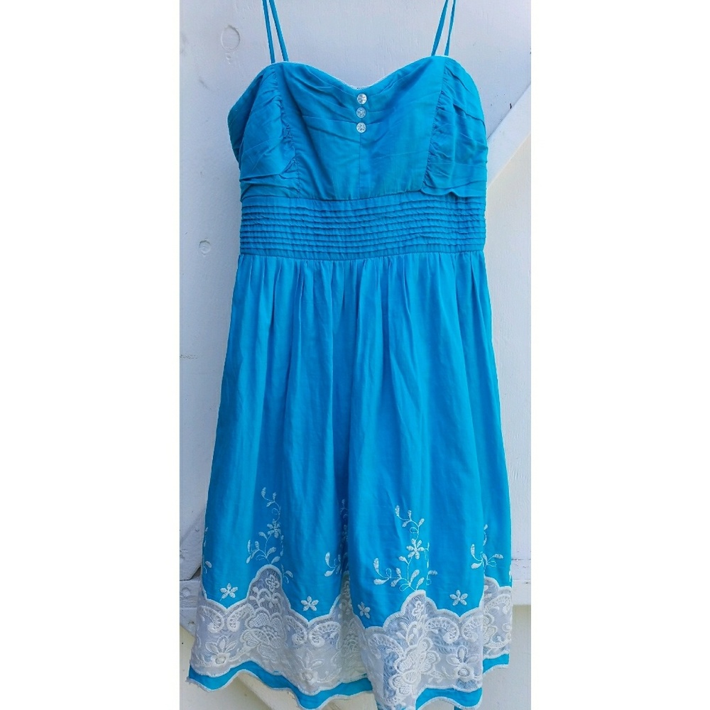 Country Gone Vintage - Blue Dress w/ Lace Size 5-9