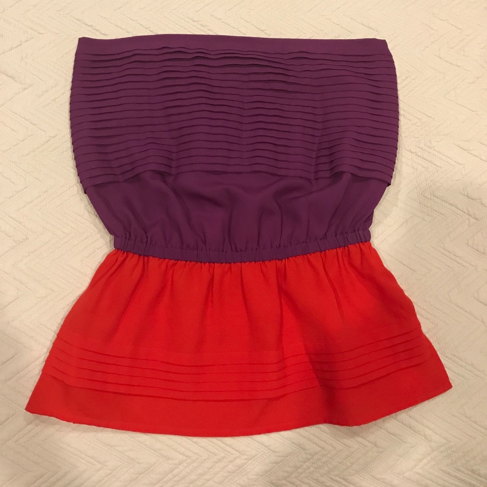 Color blocked strapless top