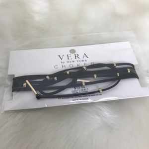 Vera by New York CHOKER