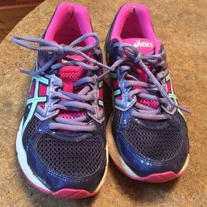 Asics gel contend 3 size 7.5