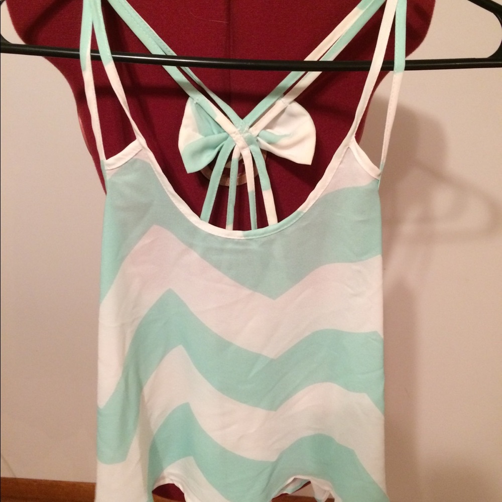 Light weight tank top
