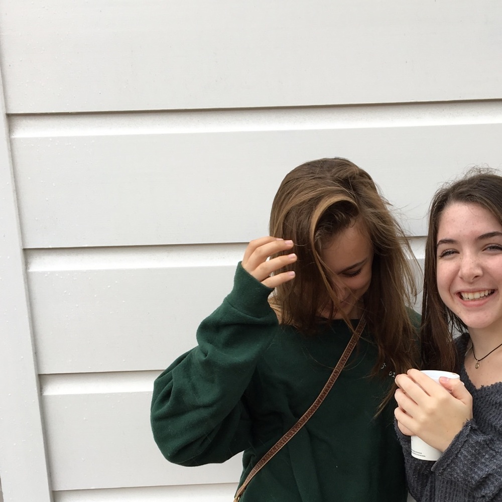 Meet your Posher, Julia