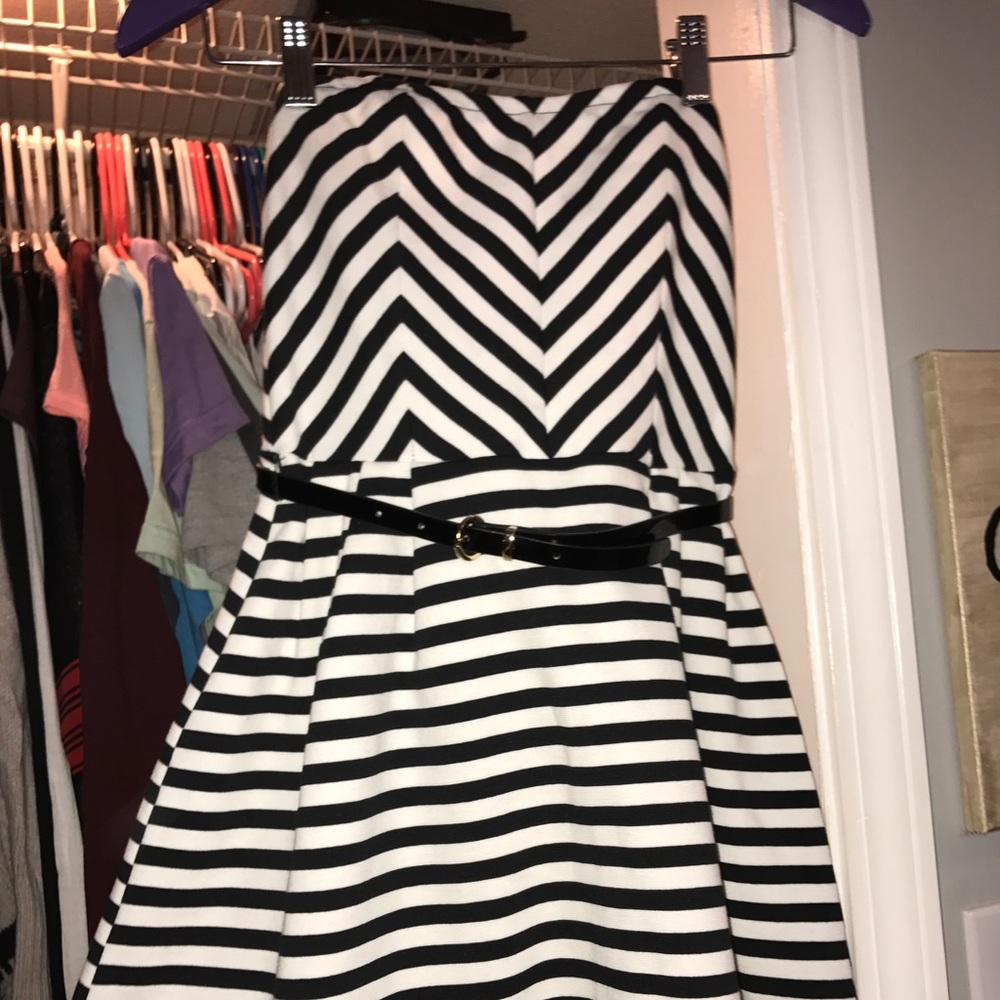 black and white strapless dress