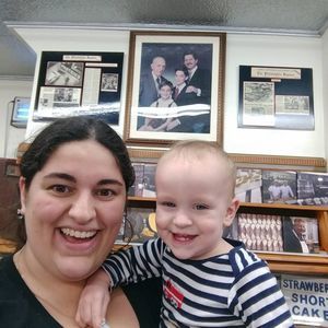 Meet your Posher, Anna