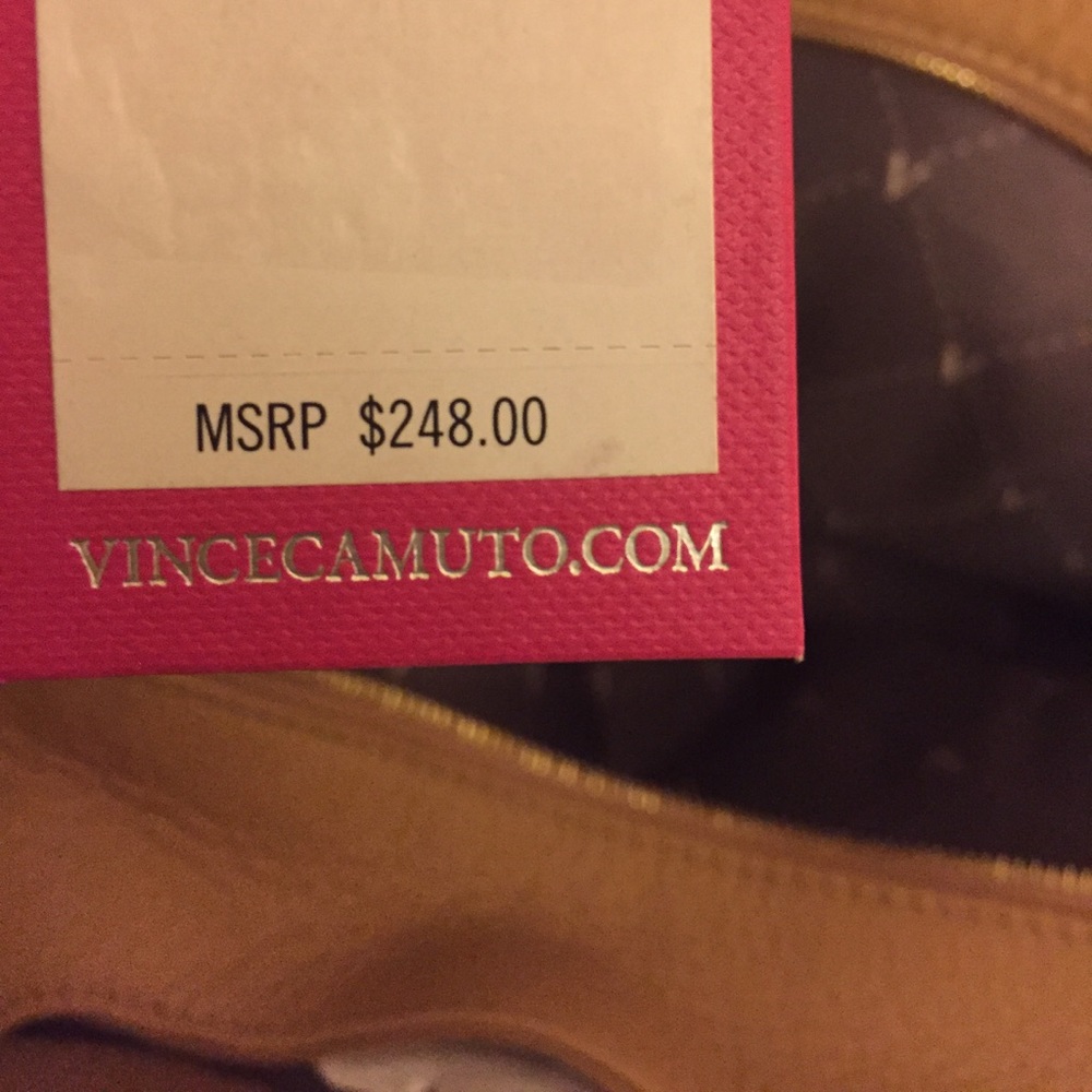 ⭐️SOLD⭐️Vince Camuto Tote Authentic - Picture 8 of 8