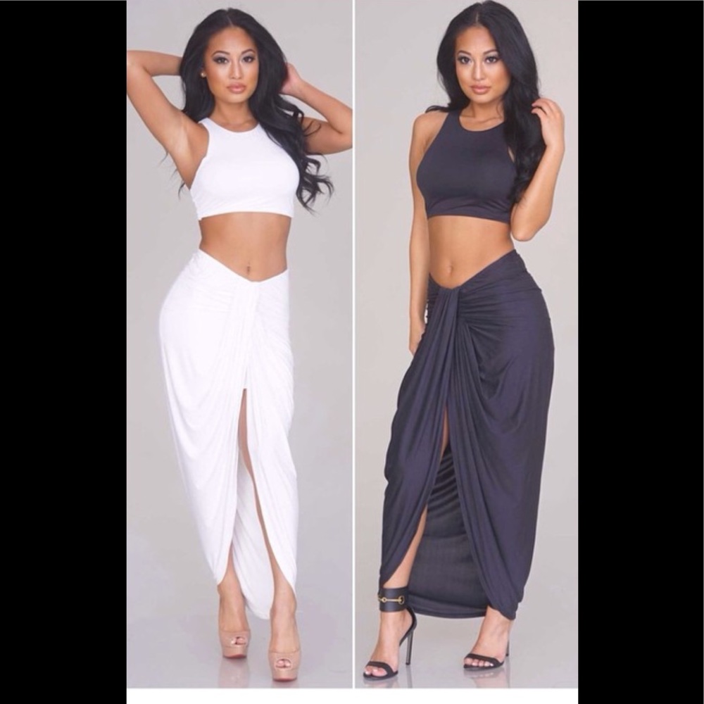 Crop Top with asymmetrical skirt