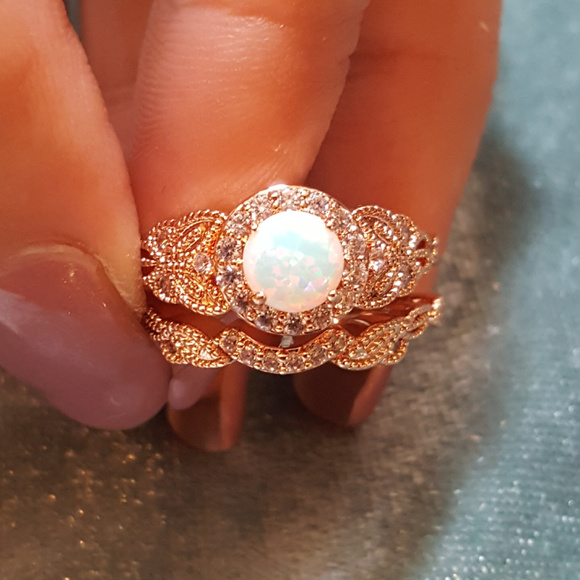 NWOT- 18K RGP Lab Created Opal Rings - Picture 4 of 5