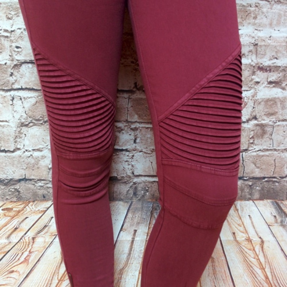 Burgundy Moto Jeggings - Picture 4 of 5