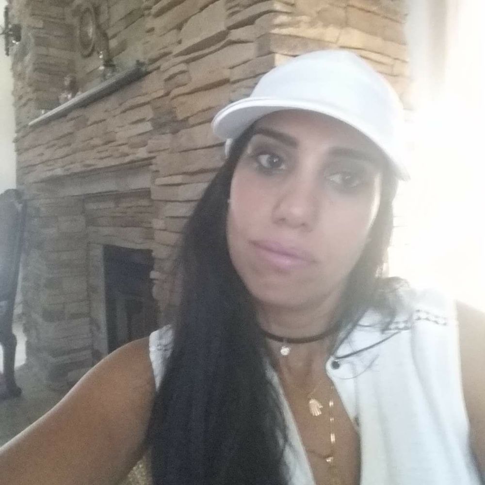 Meet your Posher, Riham