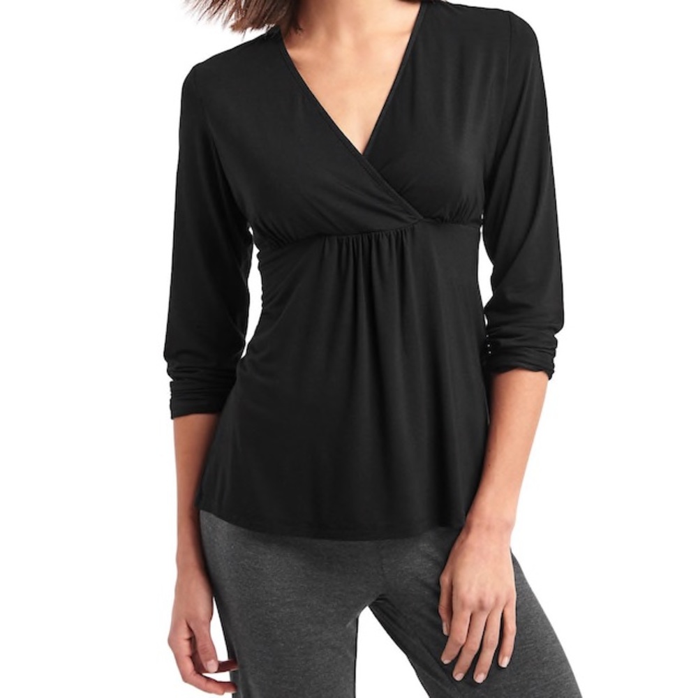Gap Maternity Black V Neck Nursing Top