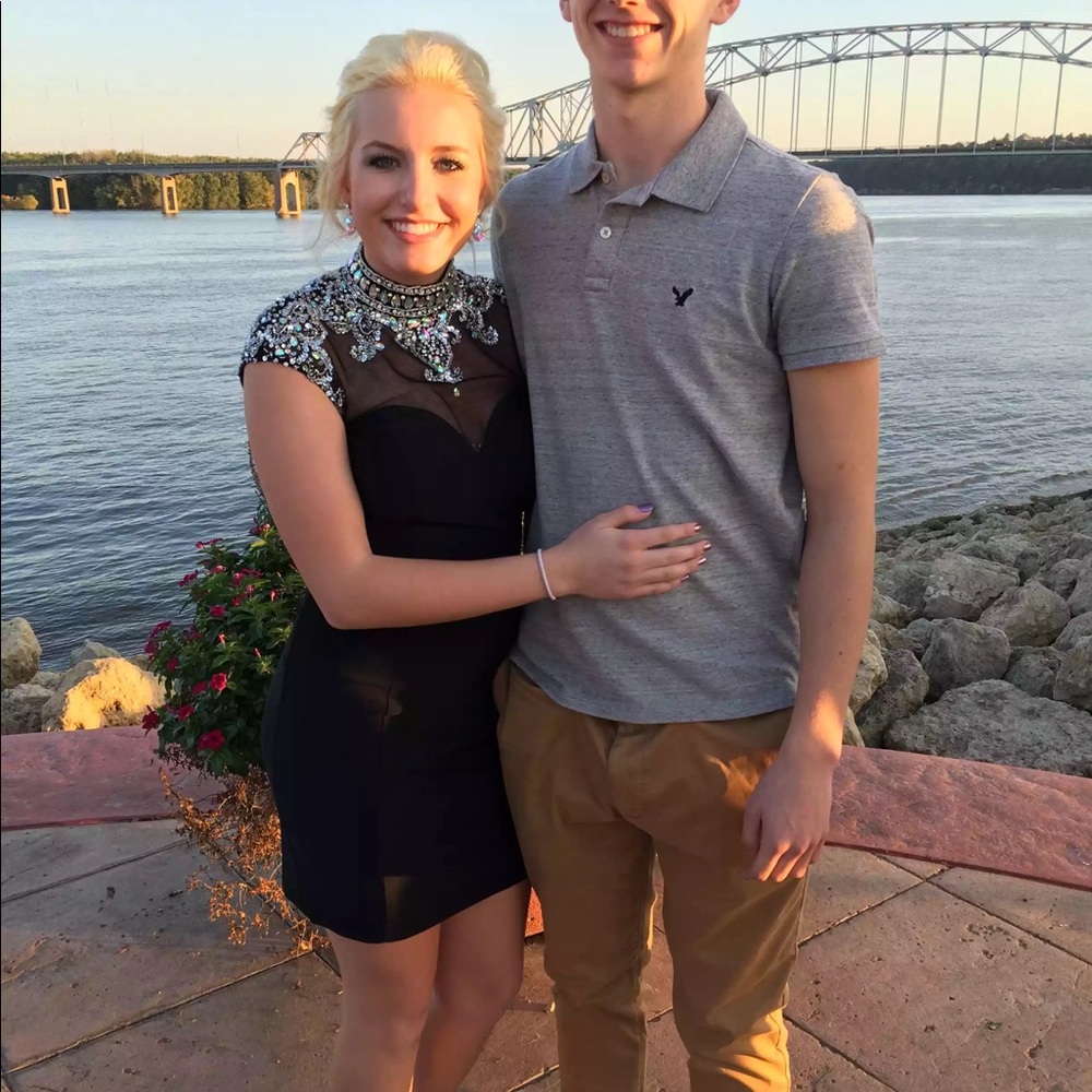 Short black prom homecoming dress