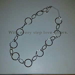 Silver tone hoop necklace