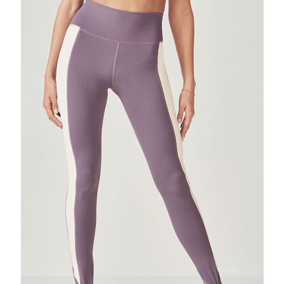 CHARA HIGH WAIST STIRRUP LEGGING - Picture 4 of 7