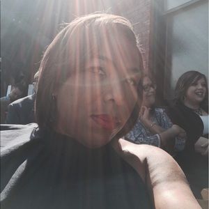 Meet your Posher, Keshia