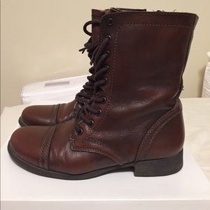Steve Madden Troopa boots size 9