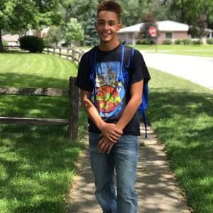 Meet your Posher, Devin