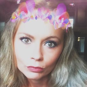 Meet your Posher, Candace