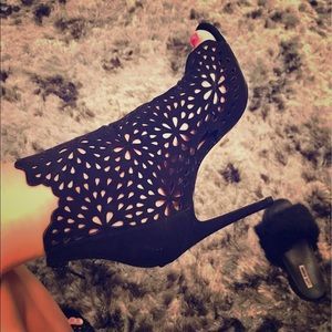 ALDO Ralidien Peeptoe Heels in Black
