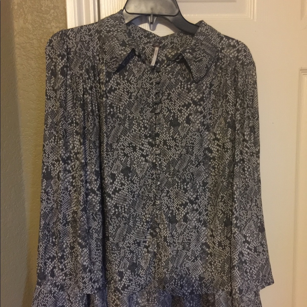 Free people long sleeve blouse
