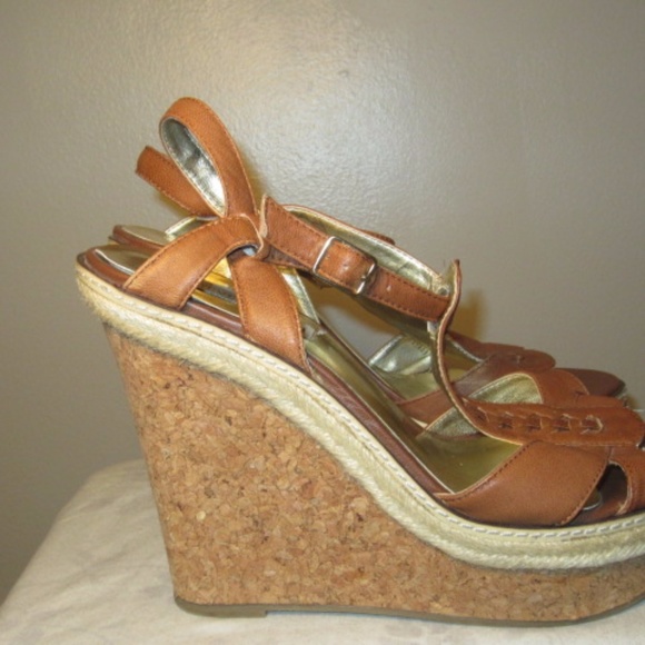 Brown Steve Madden Wedge Size 9.5 - Picture 7 of 7