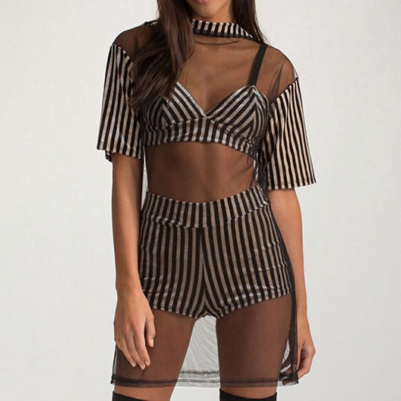 SOLD OUT - Picture 2 of 4