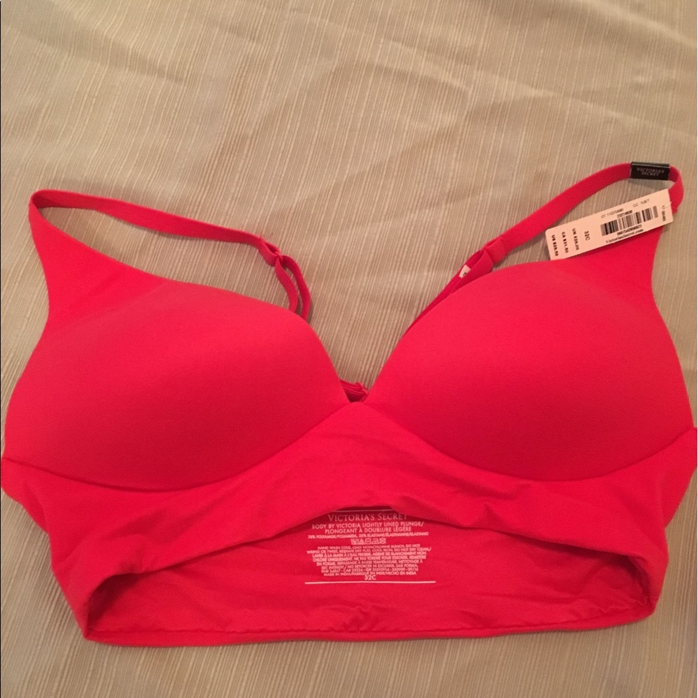 Body by Victoria Lightly Lined Plunge