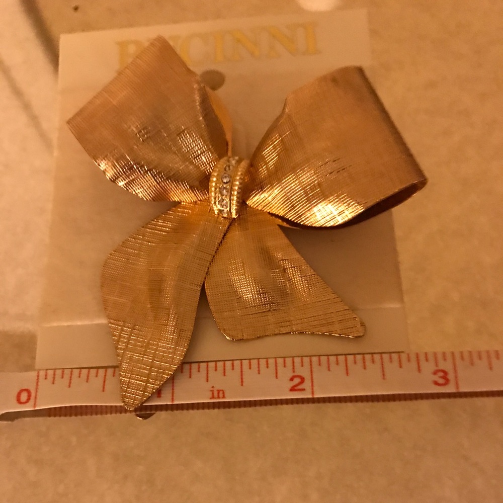 Gold Brooch - Picture 3 of 4