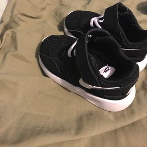 Baby 'Nike shoes