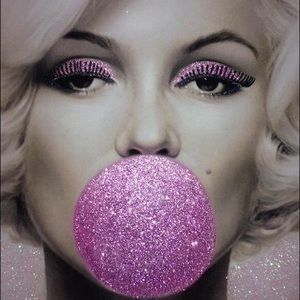 Meet your Posher, Elsa