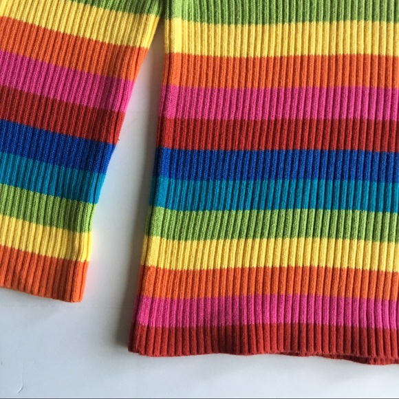 ❌SOLD❌ € Tommy Hilfiger Rainbow Striped Turtleneck - Picture 7 of 8