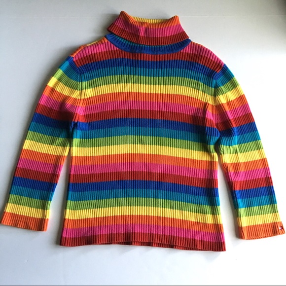 ❌SOLD❌ € Tommy Hilfiger Rainbow Striped Turtleneck - Picture 8 of 8