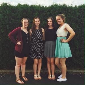 Meet your Posher, Claire