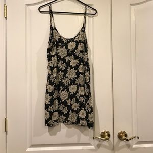 Never worn Brandy Melville floral dress
