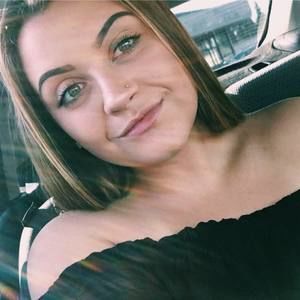 Meet your Posher, Jade