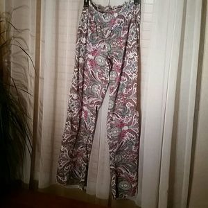 Boho pants, elastic waist, worn gently. Comfy!