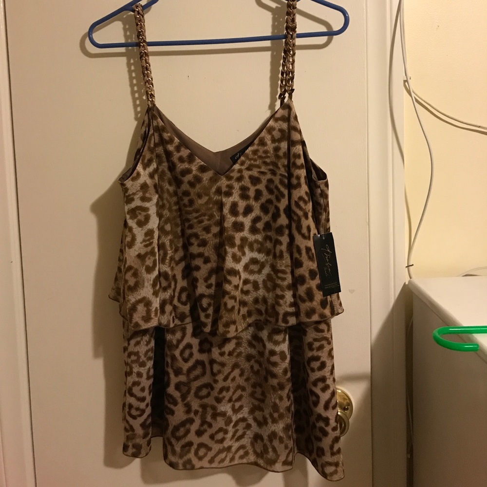 Brown animal design top