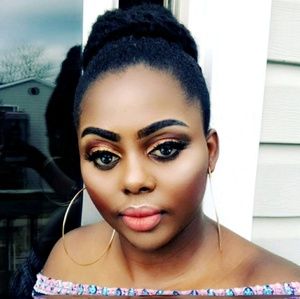 Meet your Posher, Mahoro