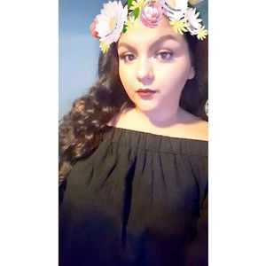 Meet your Posher, Aylin