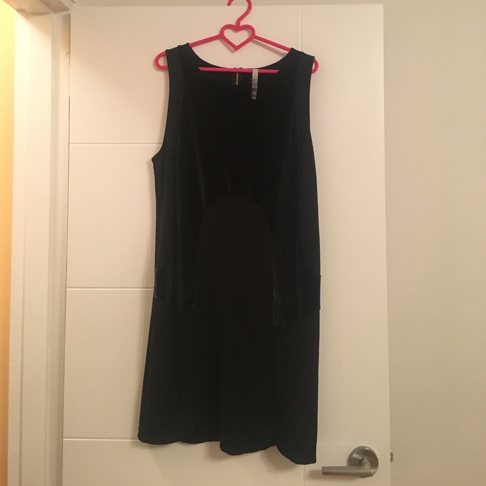 Kensie Dress
