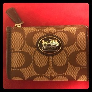 Coach money pouch. Perfect condition.
